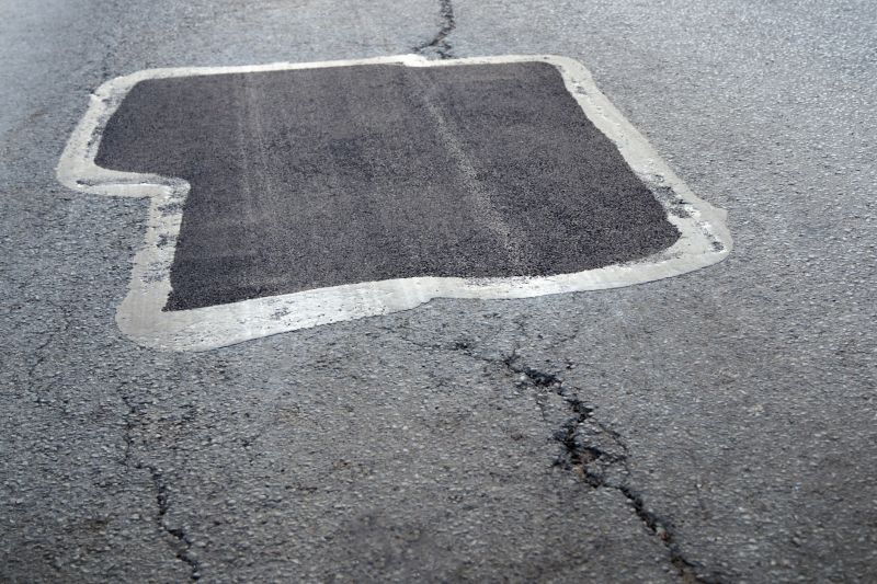 Asphalt Pothole Filling in Savannah, GA